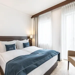 Novum Continental Frankfurt 3*, Francoforte sul Meno Germania