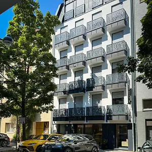B-chill 4*, Düsseldorf Duitsland
